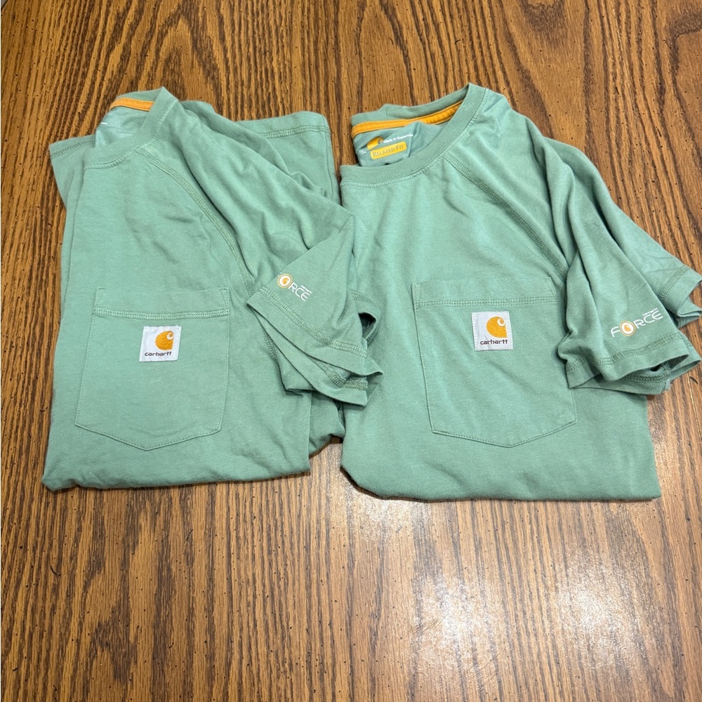 Carhartt Men’s Relaxed Fit Green Tee 2-Pack (Two Shirts!) - Picture 3 of 7